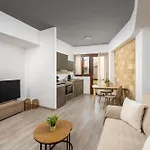 Mulberry Apartament *