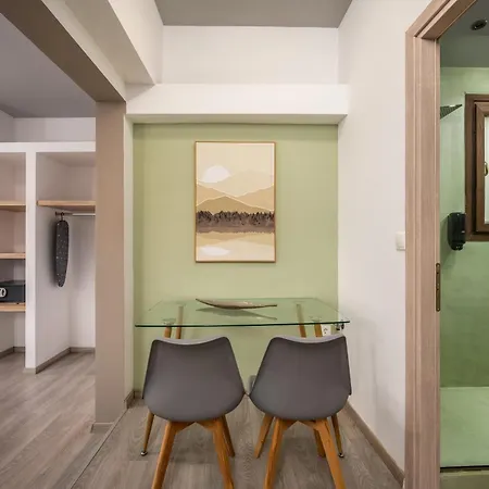 Mulberry Apartments