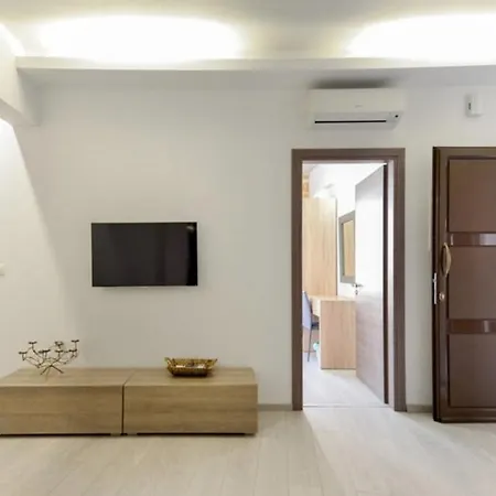 Apartment Mulberry Rhodes City